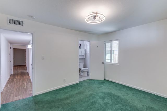 4723 N Angus Street, Fresno, CA 93726