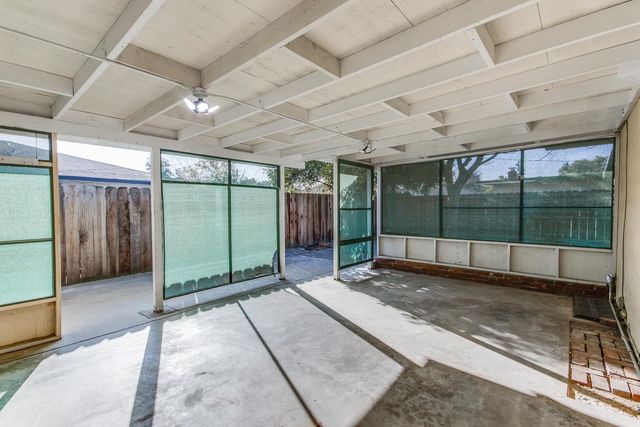 4723 N Angus Street, Fresno, CA 93726