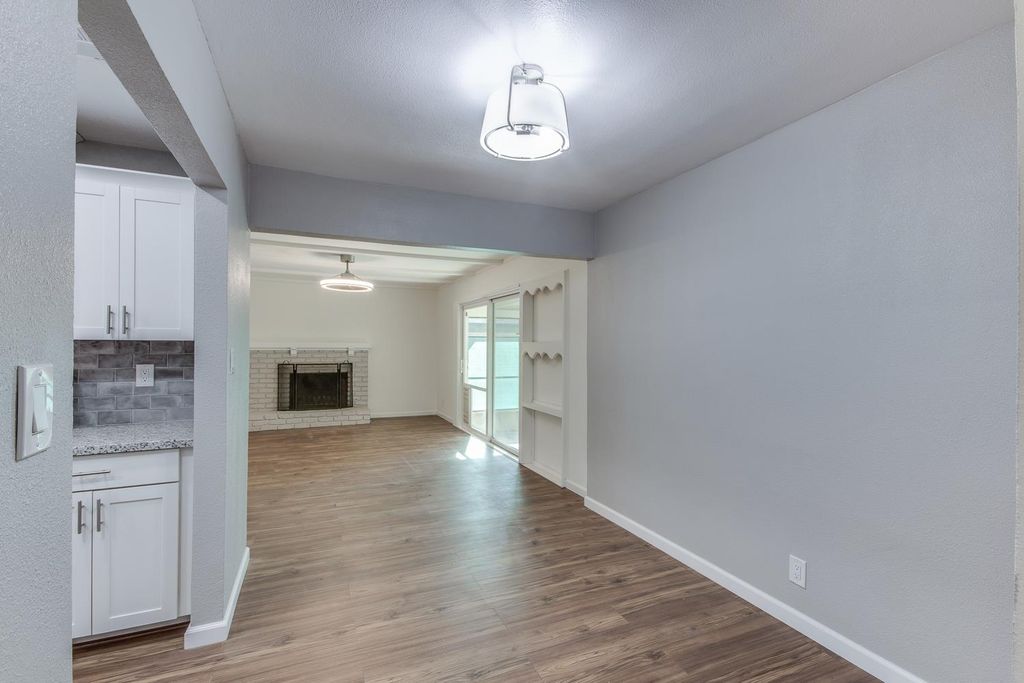 Image 10 of property listing at 4723 N Angus Street, Fresno, CA 93726