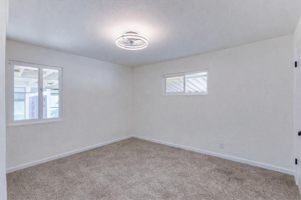 Image 19 of property listing at 4723 N Angus Street, Fresno, CA 93726