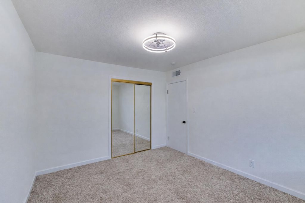 Image 20 of property listing at 4723 N Angus Street, Fresno, CA 93726