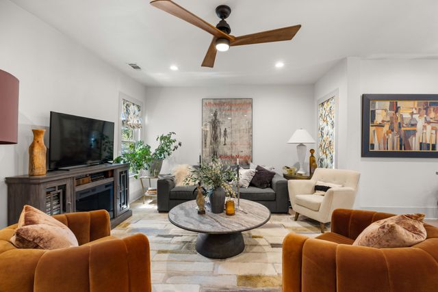 309 E Franklin Street, Hillsboro, TX 76645