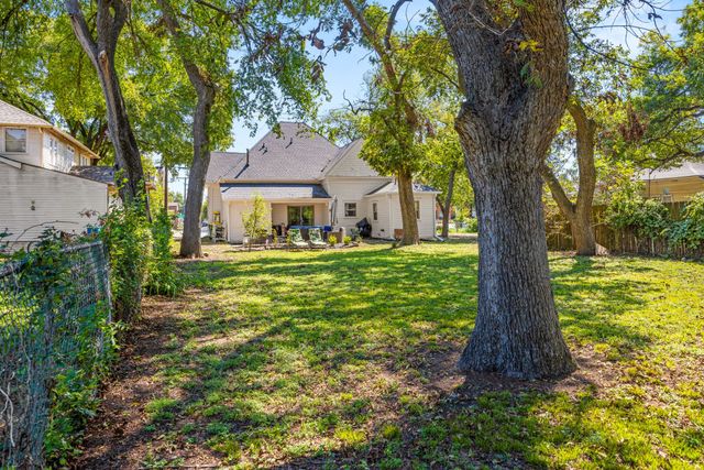 309 E Franklin Street, Hillsboro, TX 76645