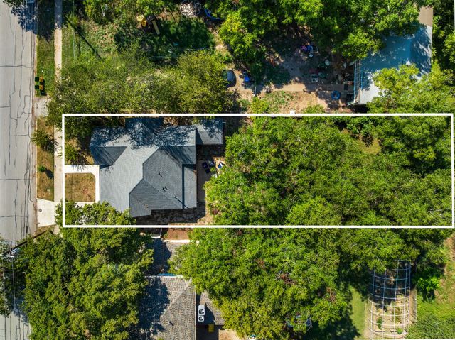 309 E Franklin Street, Hillsboro, TX 76645