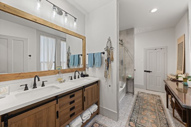 309 E Franklin Street, Hillsboro, TX 76645