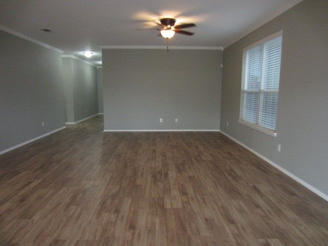 1227 Eagles Nest Trail, Krum, TX 76249