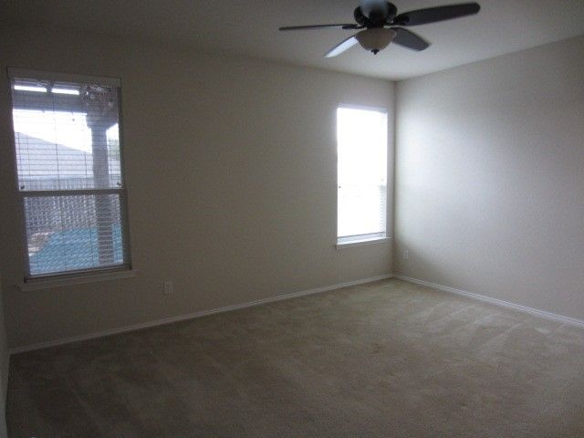 1227 Eagles Nest Trail, Krum, TX 76249