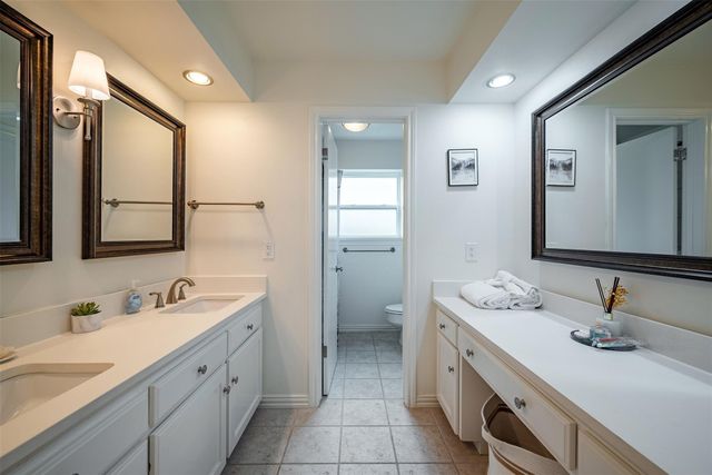 18510 Barbuda Lane, Houston, TX 77058