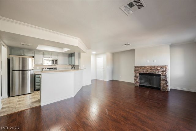 8600 West Charleston Boulevard 2037, Las Vegas, NV 89117
