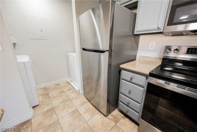 8600 West Charleston Boulevard 2037, Las Vegas, NV 89117