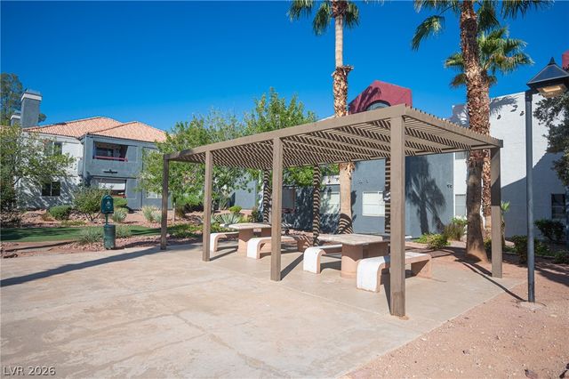 8600 West Charleston Boulevard 2037, Las Vegas, NV 89117