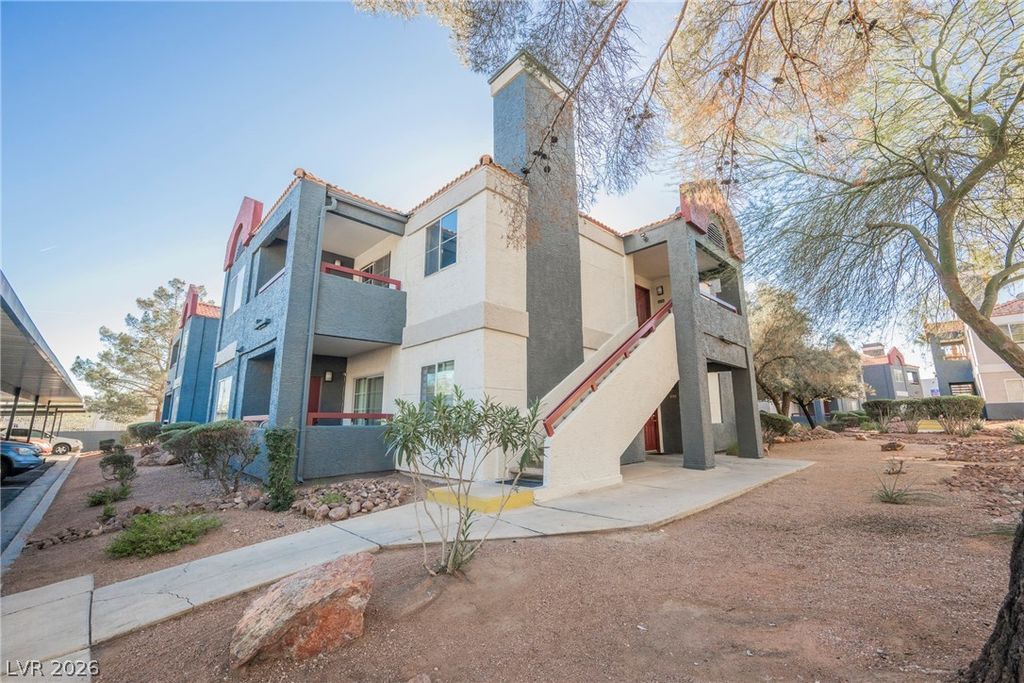 Image 2 of property listing at 8600 West Charleston Boulevard 2037, Las Vegas, NV 89117