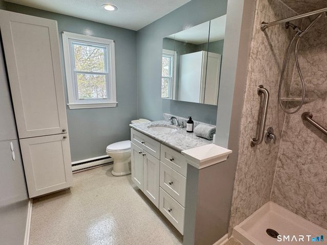 10 Longview Lane, Wallingford, CT 06492