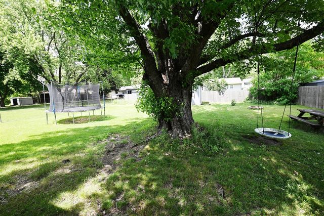 4402 Beechmount Avenue, Portage, MI 49024