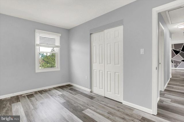 6255 WARREN AVE, Harrisburg, PA 17112