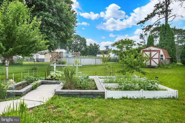 6255 WARREN AVE, Harrisburg, PA 17112