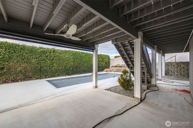 1950 Diamond Court, East Wenatchee, WA 98802