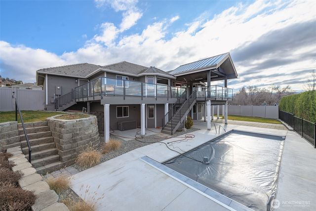 1950 Diamond Court, East Wenatchee, WA 98802