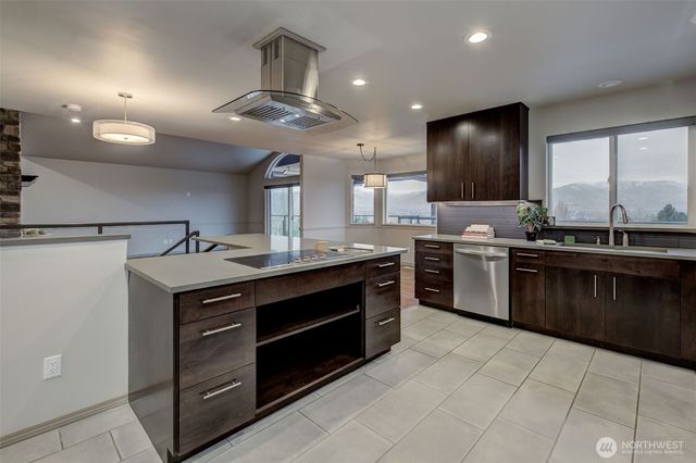 1950 Diamond Court, East Wenatchee, WA 98802