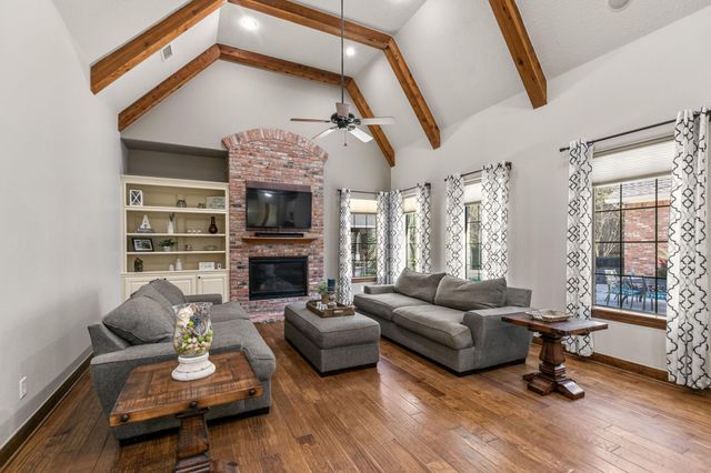 3811 Rayford Road, Spring, TX 77386