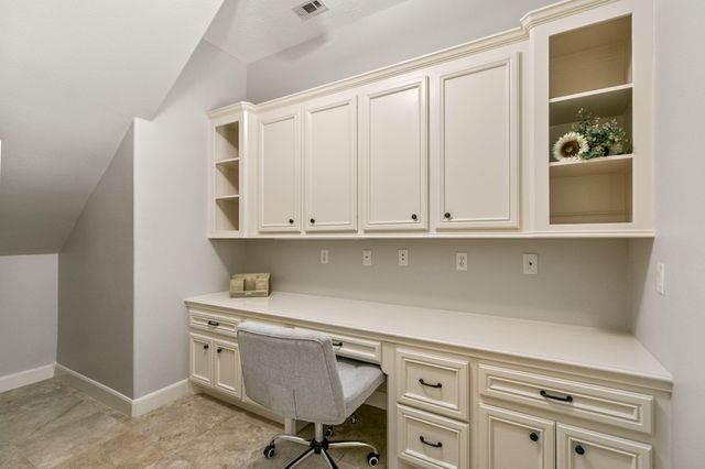 3811 Rayford Road, Spring, TX 77386