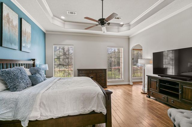 3811 Rayford Road, Spring, TX 77386