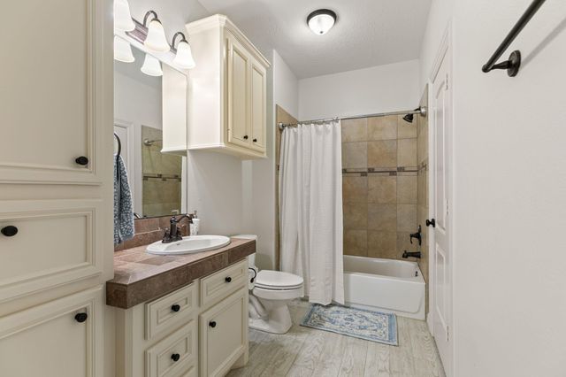 3811 Rayford Road, Spring, TX 77386