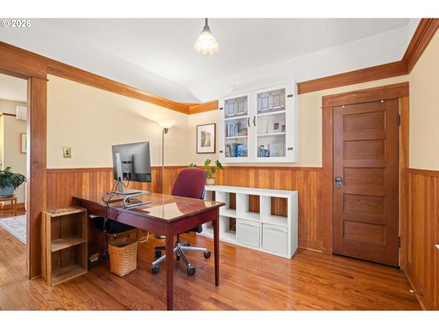 2136 Se 38TH Ave, Portland, OR 97214