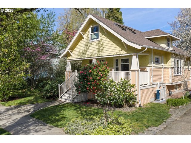 2136 Se 38TH Ave, Portland, OR 97214