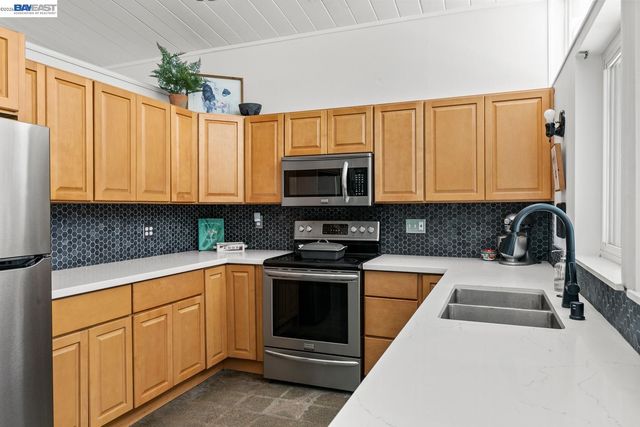 1992 Heaton Circle, Concord, CA 94520