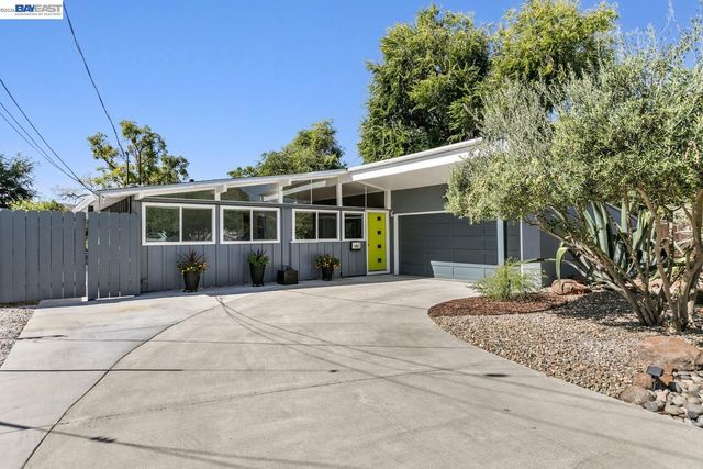 1992 Heaton Circle, Concord, CA 94520