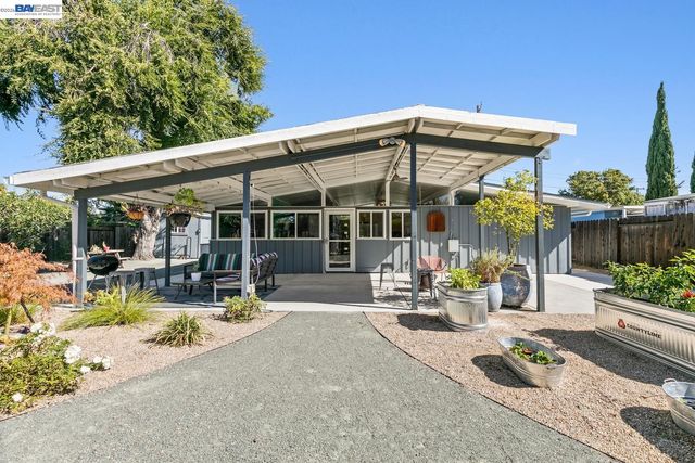 1992 Heaton Circle, Concord, CA 94520