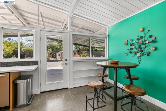 1992 Heaton Circle, Concord, CA 94520