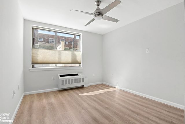 3330 61st St Apt 105, New York City, NY 11377