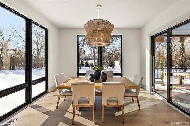 1597 Vista Drive, Oakland, MI 48363