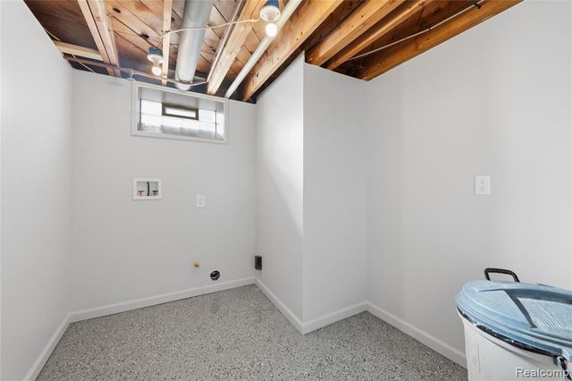 2722 Banner Street, Dearborn, MI 48124