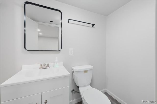 2722 Banner Street, Dearborn, MI 48124