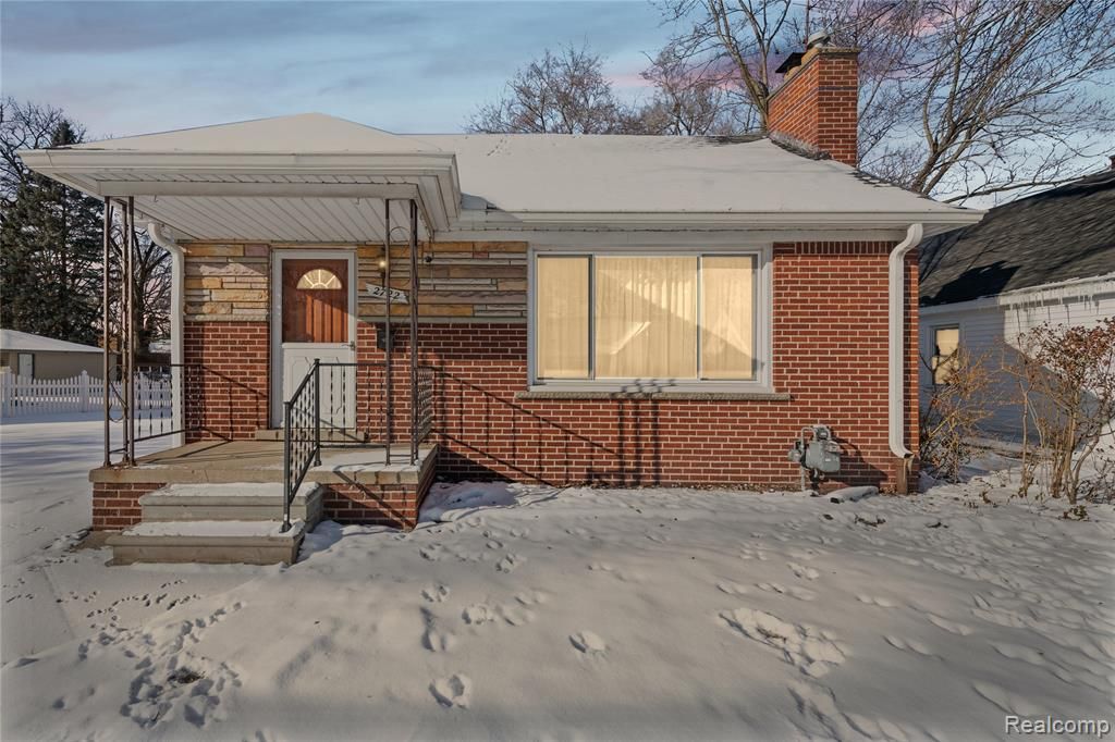 2722 Banner Street, Dearborn, MI 48124