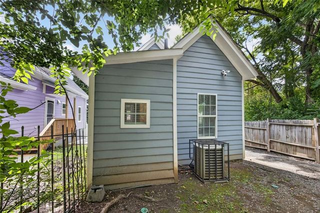 1048 Garibaldi Street SW, Atlanta, GA 30310
