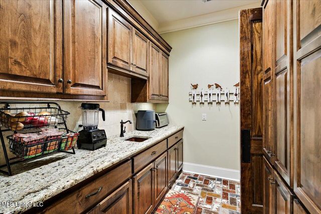 204 Saint Charlotte Cove, Madison, MS 39110