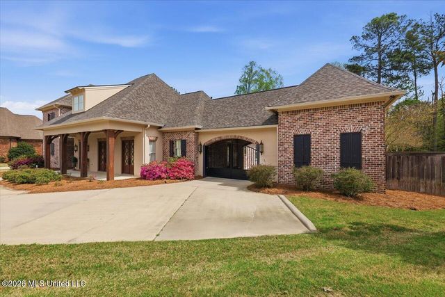 204 Saint Charlotte Cove, Madison, MS 39110