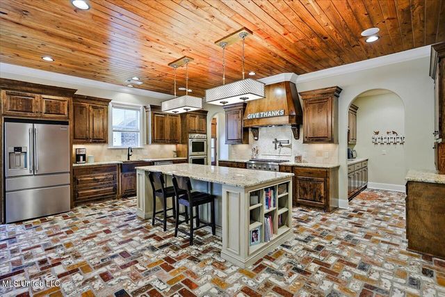 204 Saint Charlotte Cove, Madison, MS 39110