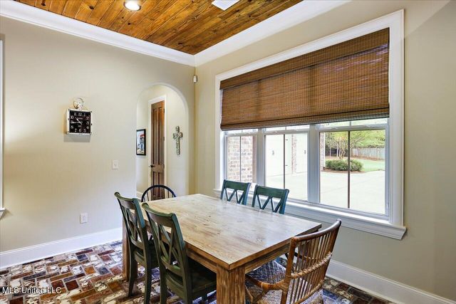 204 Saint Charlotte Cove, Madison, MS 39110