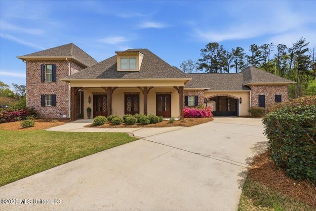 204 Saint Charlotte Cove, Madison, MS 39110