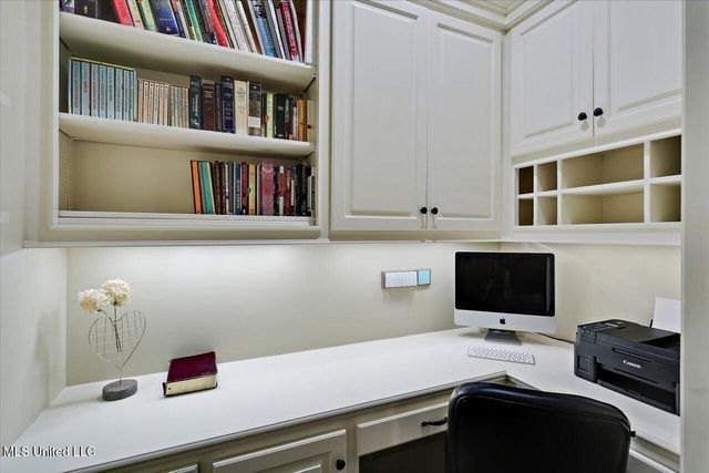 204 Saint Charlotte Cove, Madison, MS 39110