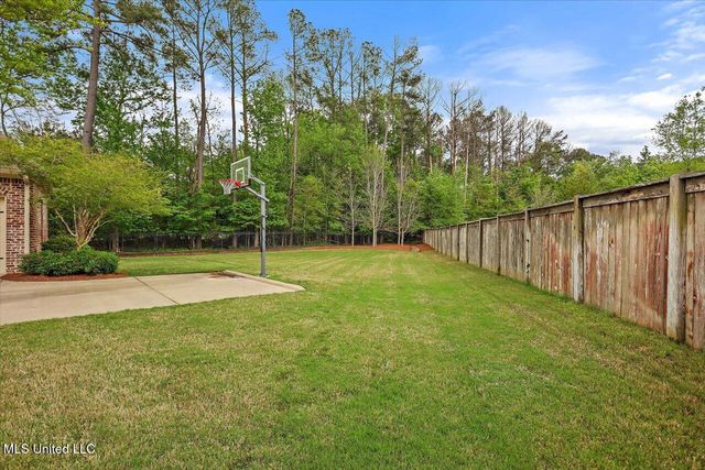 204 Saint Charlotte Cove, Madison, MS 39110