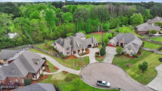 204 Saint Charlotte Cove, Madison, MS 39110