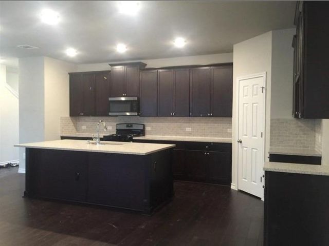7307 Albany DR, Austin, TX 78754