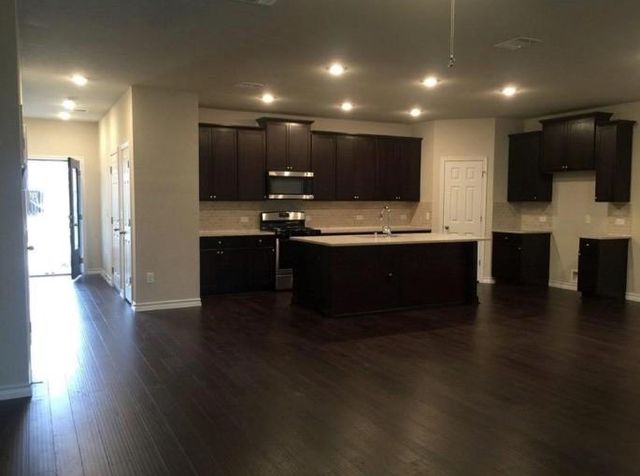 7307 Albany DR, Austin, TX 78754