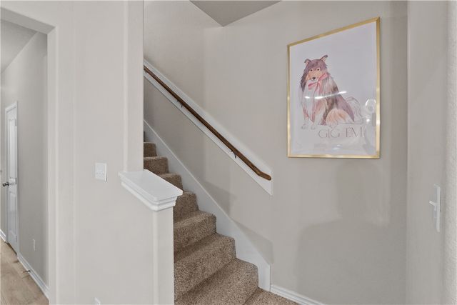 527 Hayes Lane, College Station, TX 77845